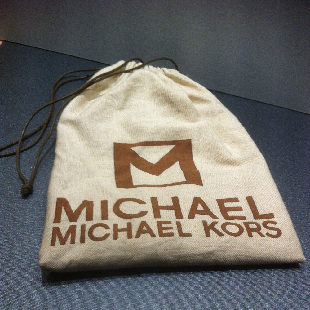 LARGE MICHAEL KORS DUST BAG
